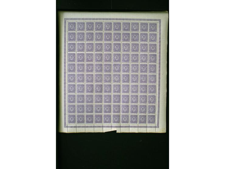 1920, Freimarken 2½ Pfg.-10 M. ohne 15 Pfg. und 5 M., je 100 Werte in Bogen, postfrisch, 2½ Pfg. 3 Werte mit Filzstiftspuren 