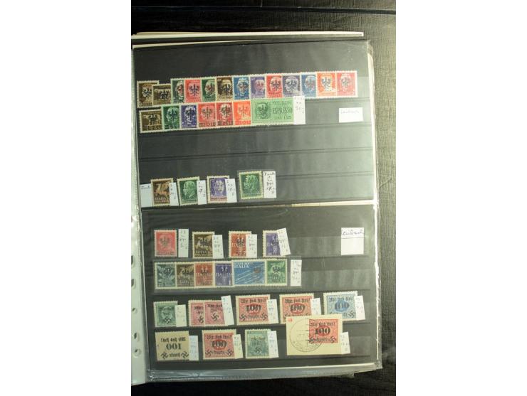 1939/45, postfrischer, ungebrauchter und gestempelter Bestand mit guten Ausgaben, teils signiert; im Karton