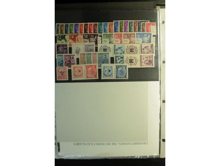 1939/45, postfrischer, ungebrauchter und gestempelter Bestand mit guten Ausgaben, teils signiert; im Karton
