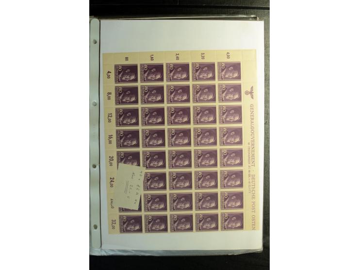1939/45, postfrischer, ungebrauchter und gestempelter Bestand mit guten Ausgaben, teils signiert; im Karton