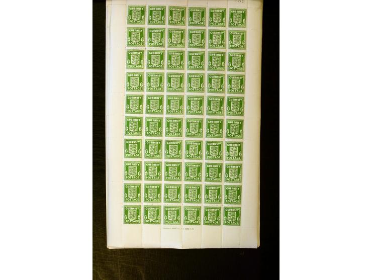 1941, ½P. gelblichgraugün per 500 in kompletten Bogen sowie 1 P. lebhaftrot auf dünnem Papier per 400 in kompletten Bogen, po