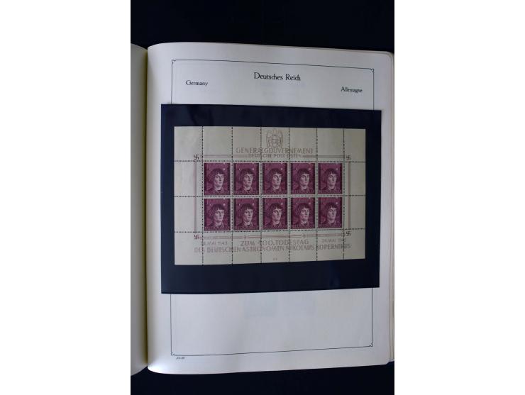 1849/2000, umfangreiche ungebrauchte/postfrische und gestempelte Sammlung ab Altdeutschland über Deutsches Reich mit gutem Br