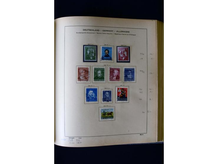 1850/1958, postfrische, ungebrauchte und gestempelte Sammlung mit u.a. Dt. Reich Bl.1, Bl.3 auf Brief etc.; 2 Alben