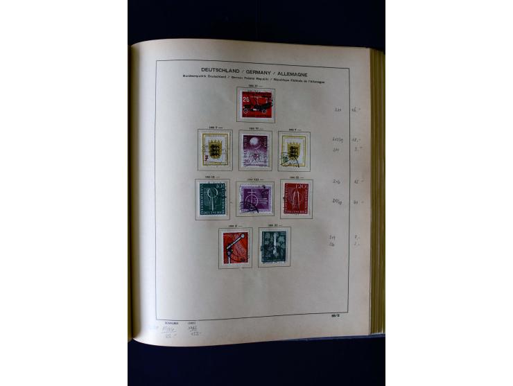 1850/1958, postfrische, ungebrauchte und gestempelte Sammlung mit u.a. Dt. Reich Bl.1, Bl.3 auf Brief etc.; 2 Alben