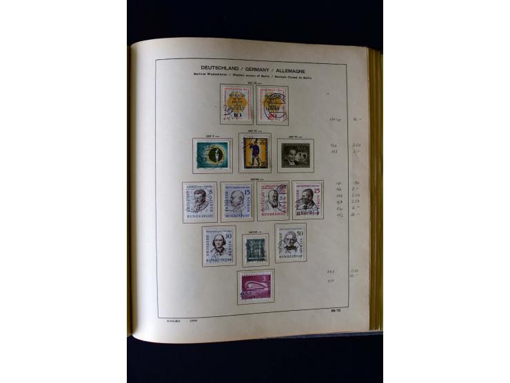 1850/1958, postfrische, ungebrauchte und gestempelte Sammlung mit u.a. Dt. Reich Bl.1, Bl.3 auf Brief etc.; 2 Alben