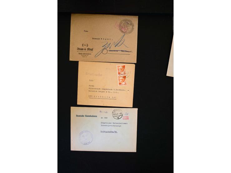  1945/1949, sehr umfangreiche Sammlung aller Zonen mit einigen hundert Briefen, Karten und Ganzsachen auf Austellungsblättern