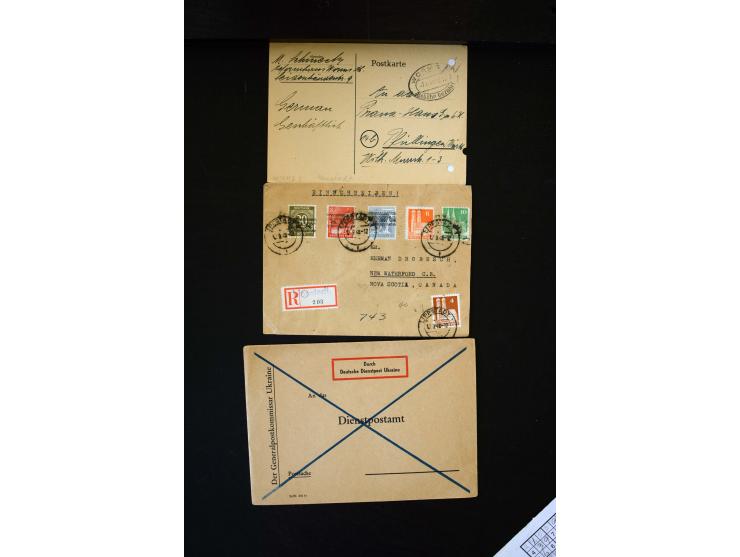  1945/1949, sehr umfangreiche Sammlung aller Zonen mit einigen hundert Briefen, Karten und Ganzsachen auf Austellungsblättern