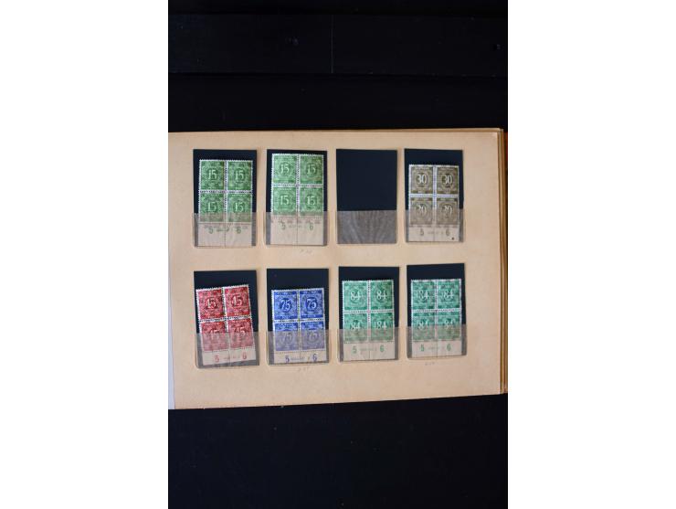 1946/48, Arbeiter und Ziffer postfrische und wenige ungebrauchte Sammlung 4er-Blocks (wenige Paare) mit HAN, dazu kleiner Tei
