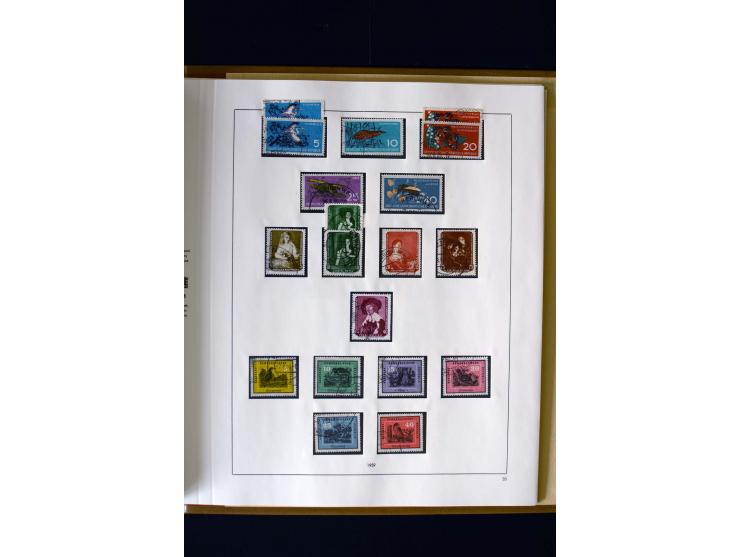 1949/66, gestempelte, teils spezialisierte Sammlung mit u.a. Mi.-Nr. 252II, 333raYI, 334zaXI (2), 339xbXI, 341raXI (2), 341rb