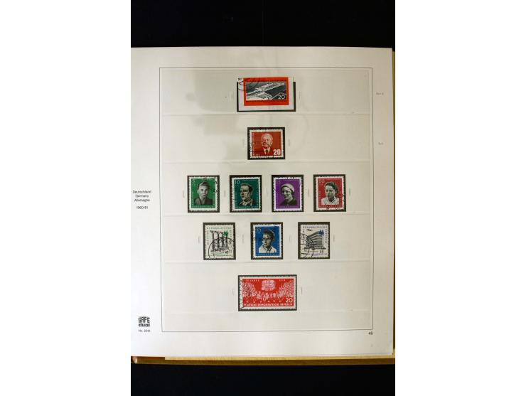 1949/66, gestempelte, teils spezialisierte Sammlung mit u.a. Mi.-Nr. 252II, 333raYI, 334zaXI (2), 339xbXI, 341raXI (2), 341rb