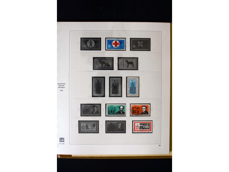 1949/66, gestempelte, teils spezialisierte Sammlung mit u.a. Mi.-Nr. 252II, 333raYI, 334zaXI (2), 339xbXI, 341raXI (2), 341rb