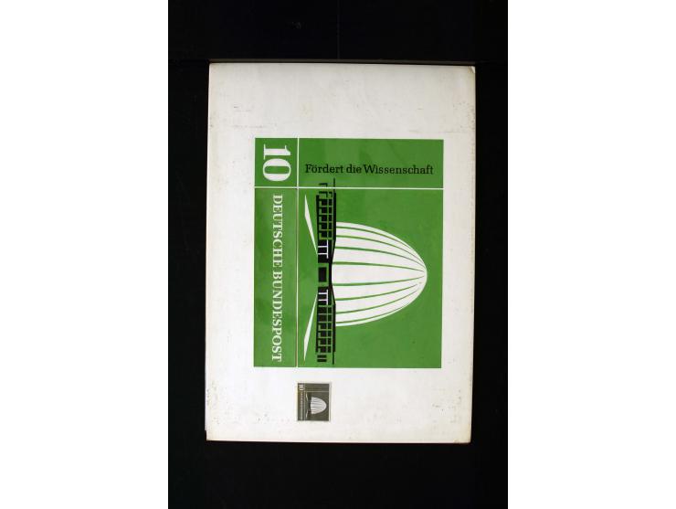 1955/65 (ca.), Partie Briefmarkenentwürfe des Künstlers Anton Stankowski (Entwurf u.a. Bund Mi.-Nr. 219 und 220), teils mit o