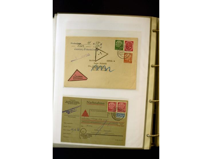 1954/1964, Ausstellungs-Sammlung "HEUSS I" in 2 Ordnern mit vielen besseren Einzel- und Mehrfachfrankaturen, reichlich Portos