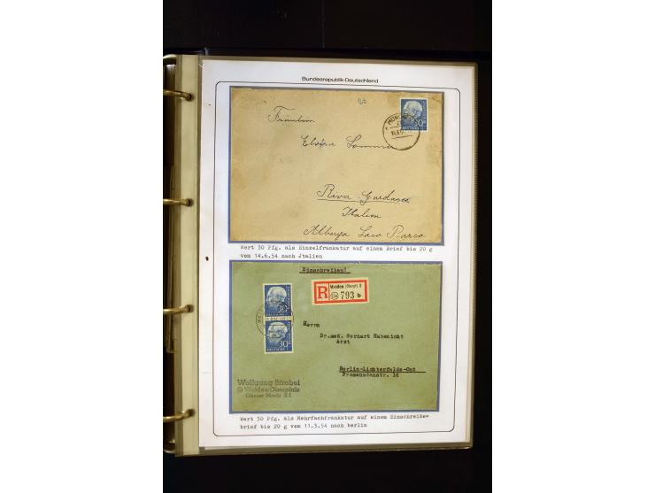 1954/1964, Ausstellungs-Sammlung "HEUSS I" in 2 Ordnern mit vielen besseren Einzel- und Mehrfachfrankaturen, reichlich Portos