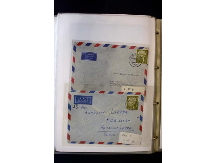1954/1964, Ausstellungs-Sammlung "HEUSS I" in 2 Ordnern mit vielen besseren Einzel- und Mehrfachfrankaturen, reichlich Portos
