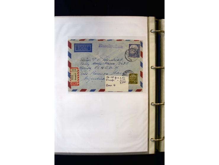 1954/1964, Ausstellungs-Sammlung "HEUSS I" in 2 Ordnern mit vielen besseren Einzel- und Mehrfachfrankaturen, reichlich Portos