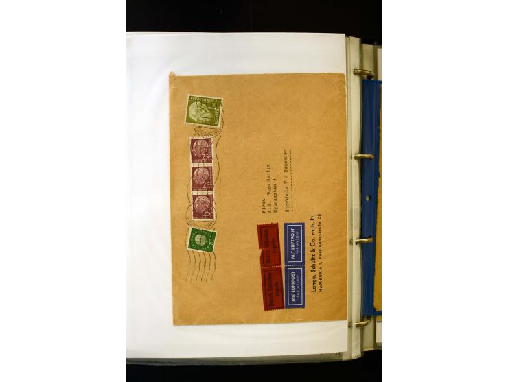 1954/1964, Ausstellungs-Sammlung "HEUSS I" in 2 Ordnern mit vielen besseren Einzel- und Mehrfachfrankaturen, reichlich Portos