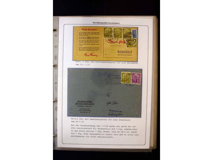 1954/1964, Ausstellungs-Sammlung "HEUSS I" in 2 Ordnern mit vielen besseren Einzel- und Mehrfachfrankaturen, reichlich Portos