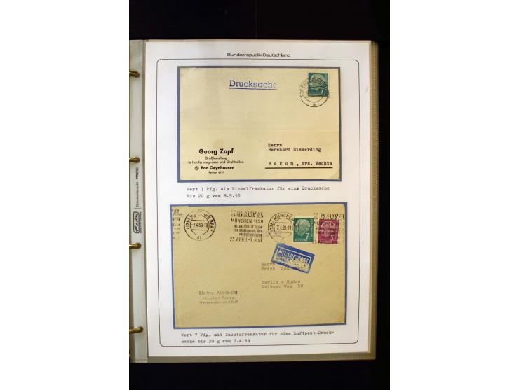 1954/1964, Ausstellungs-Sammlung "HEUSS I" in 2 Ordnern mit vielen besseren Einzel- und Mehrfachfrankaturen, reichlich Portos
