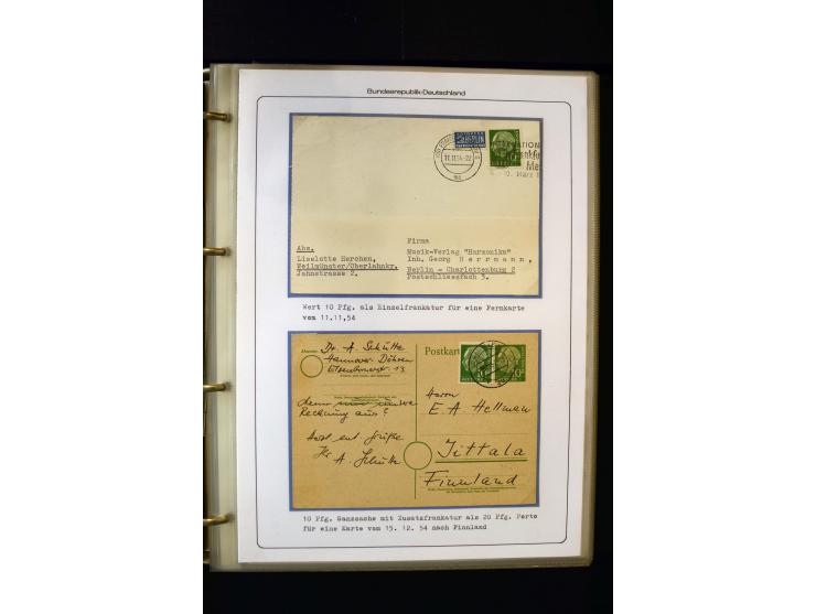 1954/1964, Ausstellungs-Sammlung "HEUSS I" in 2 Ordnern mit vielen besseren Einzel- und Mehrfachfrankaturen, reichlich Portos