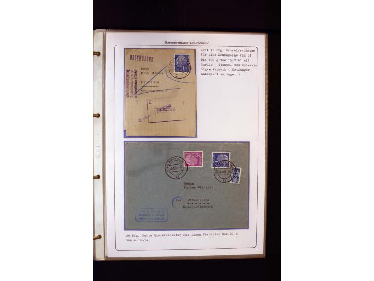 1954/1964, Ausstellungs-Sammlung "HEUSS I" in 2 Ordnern mit vielen besseren Einzel- und Mehrfachfrankaturen, reichlich Portos