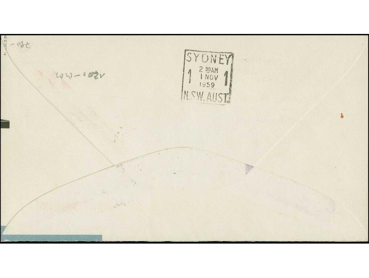 1959, Heuss III 70 Pfg. im waagerechten Paar mit Stempel "FRANKFURT FLUGHAFEN 29.10.59" auf Erstflugbrief "Qantas Boing Düsen