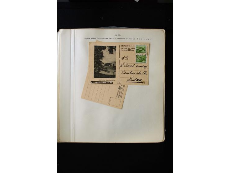  TOURIST PICTURE POSTCARDS: More than 150 cards in yellow, green and grey, many used, mostly fine