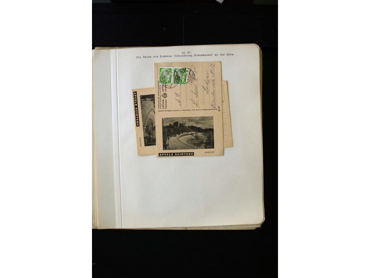  TOURIST PICTURE POSTCARDS: More than 150 cards in yellow, green and grey, many used, mostly fine