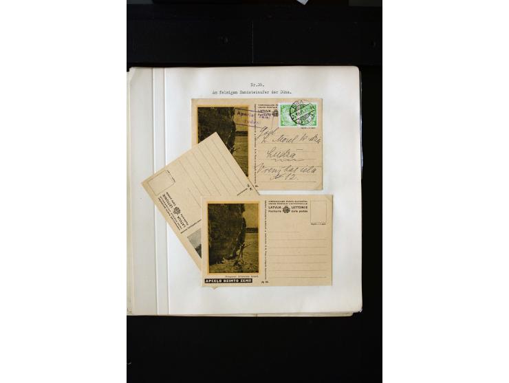  TOURIST PICTURE POSTCARDS: More than 150 cards in yellow, green and grey, many used, mostly fine