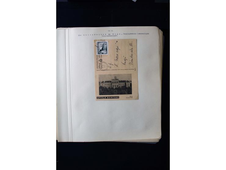  TOURIST PICTURE POSTCARDS: More than 150 cards in yellow, green and grey, many used, mostly fine