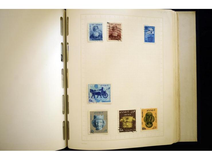 1880/1960 (ca.), Partie im Karton, dabei Aufständischenmarken. etc.