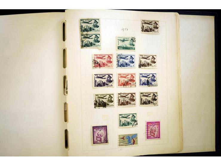 1880/1960 (ca.), Partie im Karton, dabei Aufständischenmarken. etc.