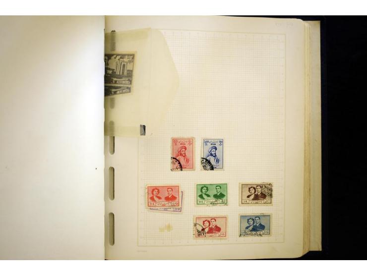 1880/1960 (ca.), Partie im Karton, dabei Aufständischenmarken. etc.