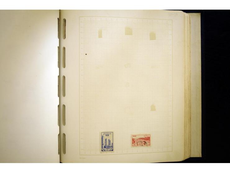 1880/1960 (ca.), Partie im Karton, dabei Aufständischenmarken. etc.