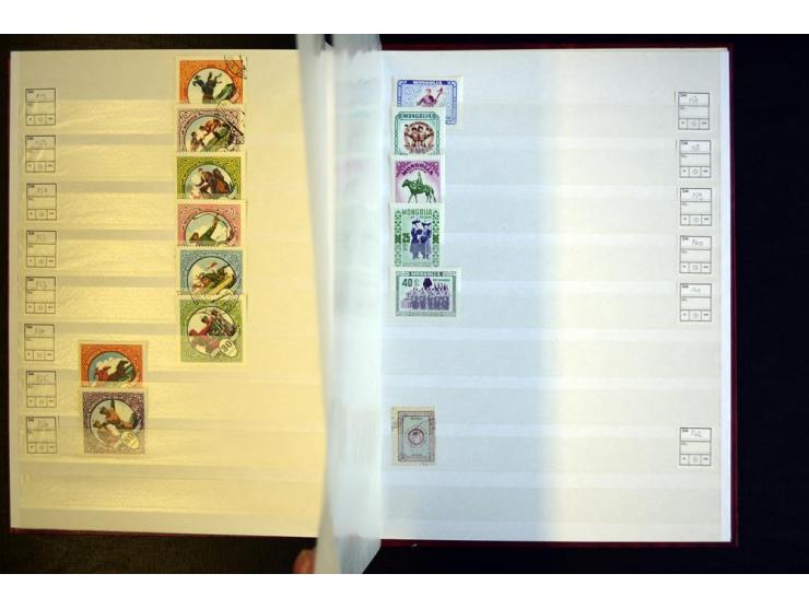 1924/59, ungebrauchte und gestempelte Sammlung mit Doubletten im Einsteckbuch, dabei Mi.-Nr. 14a (Mi. 600,-) und Mi.-Nr. 22, 