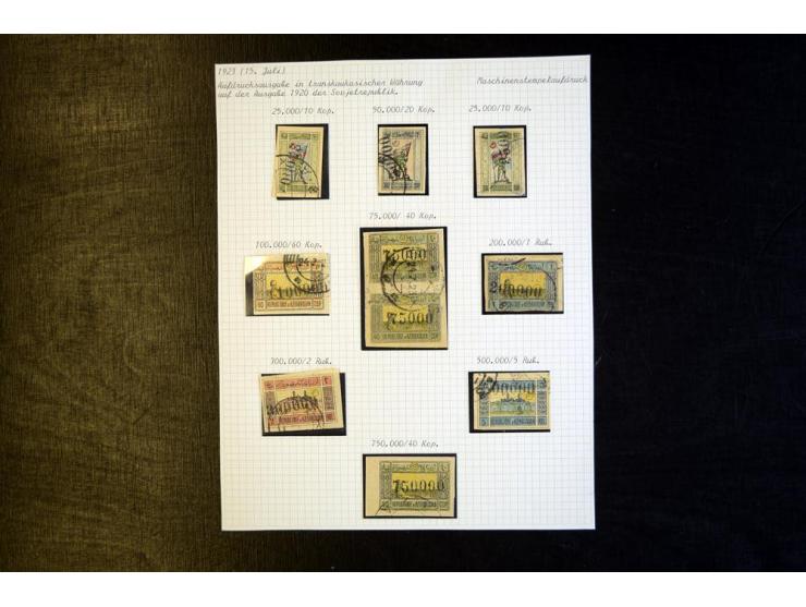 1923, in den Hauptnummern bis auf MI.-Nr. 25-26 komplette ungebrauchte und gestempelte Sammlung, sowie Mi.-Nr. 17-24U und 27-