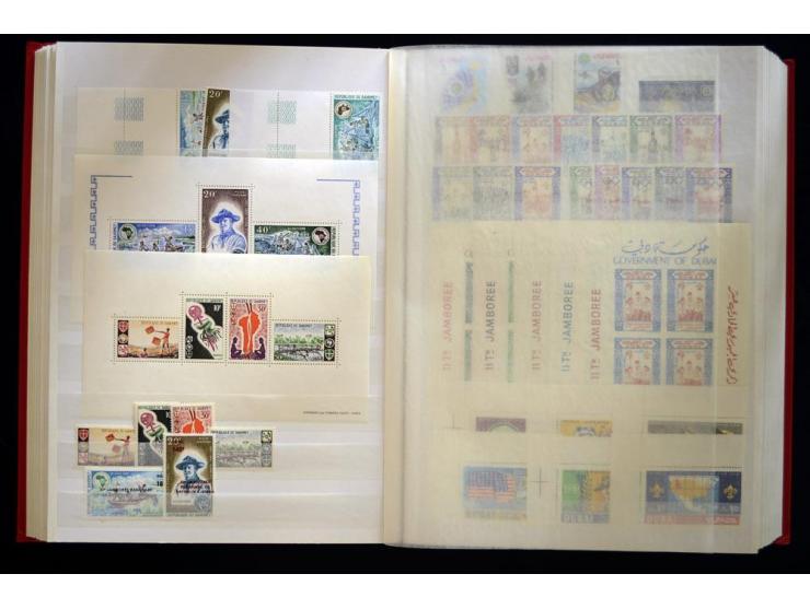 PFADFINDER (SCOUTS): 1918/83 (ca.), fast ausschließlich postfrische, sehr reichhaltige Sammlung, dabei Blocks, Gold- und Silb