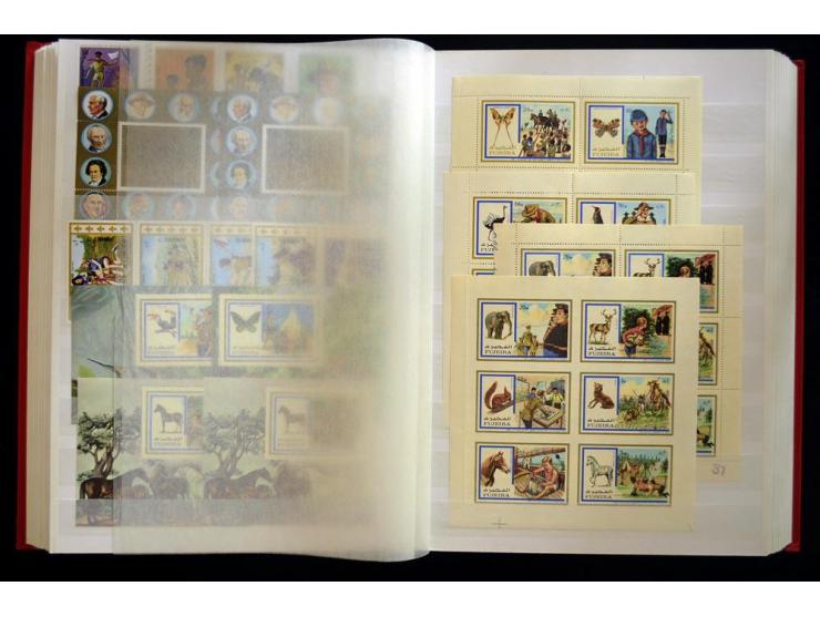 PFADFINDER (SCOUTS): 1918/83 (ca.), fast ausschließlich postfrische, sehr reichhaltige Sammlung, dabei Blocks, Gold- und Silb