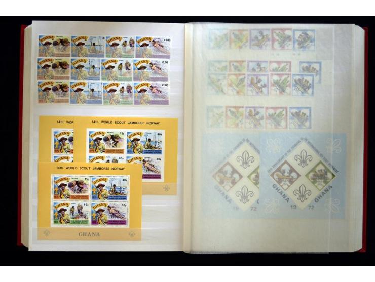 PFADFINDER (SCOUTS): 1918/83 (ca.), fast ausschließlich postfrische, sehr reichhaltige Sammlung, dabei Blocks, Gold- und Silb