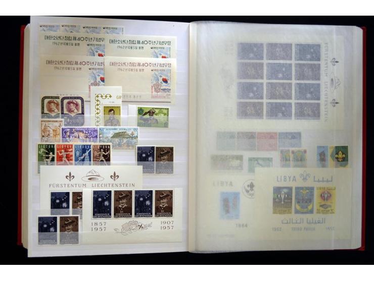 PFADFINDER (SCOUTS): 1918/83 (ca.), fast ausschließlich postfrische, sehr reichhaltige Sammlung, dabei Blocks, Gold- und Silb