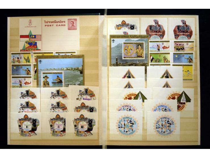 PFADFINDER (SCOUTS): 1918/83 (ca.), fast ausschließlich postfrische, sehr reichhaltige Sammlung, dabei Blocks, Gold- und Silb