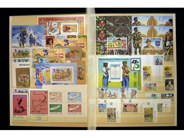 PFADFINDER (SCOUTS): 1918/83 (ca.), fast ausschließlich postfrische, sehr reichhaltige Sammlung, dabei Blocks, Gold- und Silb