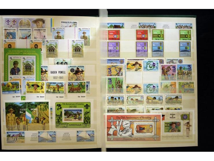 PFADFINDER (SCOUTS): 1918/83 (ca.), fast ausschließlich postfrische, sehr reichhaltige Sammlung, dabei Blocks, Gold- und Silb