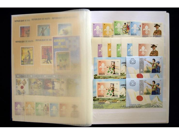 PFADFINDER (SCOUTS): 1918/83 (ca.), fast ausschließlich postfrische, sehr reichhaltige Sammlung, dabei Blocks, Gold- und Silb