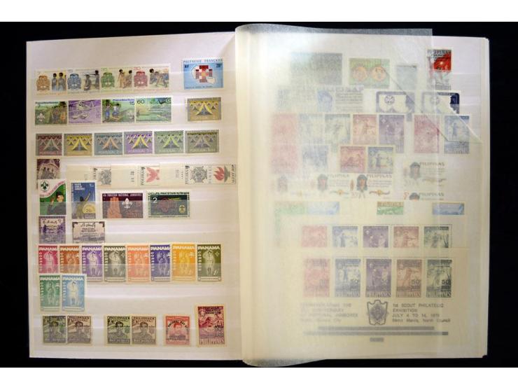 PFADFINDER (SCOUTS): 1918/83 (ca.), fast ausschließlich postfrische, sehr reichhaltige Sammlung, dabei Blocks, Gold- und Silb
