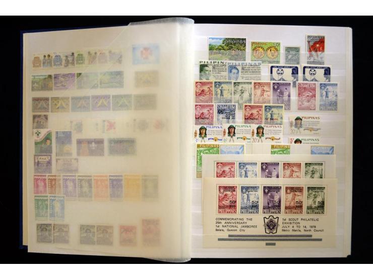PFADFINDER (SCOUTS): 1918/83 (ca.), fast ausschließlich postfrische, sehr reichhaltige Sammlung, dabei Blocks, Gold- und Silb