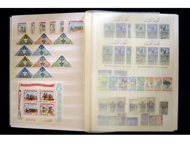 PFADFINDER (SCOUTS): 1918/83 (ca.), fast ausschließlich postfrische, sehr reichhaltige Sammlung, dabei Blocks, Gold- und Silb