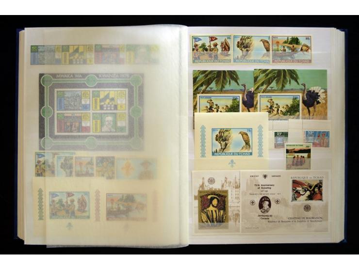 PFADFINDER (SCOUTS): 1918/83 (ca.), fast ausschließlich postfrische, sehr reichhaltige Sammlung, dabei Blocks, Gold- und Silb