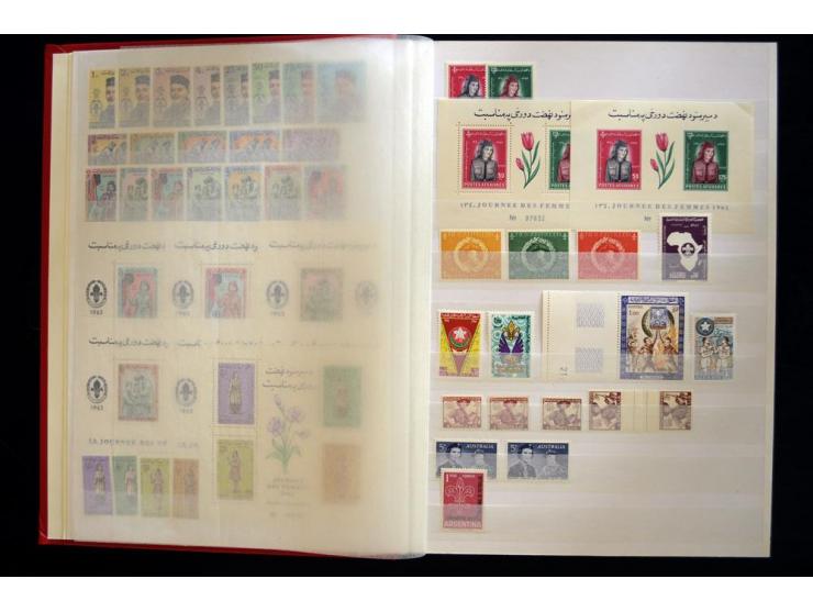 PFADFINDER (SCOUTS): 1918/83 (ca.), fast ausschließlich postfrische, sehr reichhaltige Sammlung, dabei Blocks, Gold- und Silb