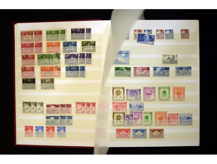 UPU: 1904/70, sehr schöne und umfangreiche Sammlung, dabei viele gute Werte und Ausgaben wie z.B. Deutsches Reich Geschenkhef